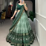 Navratri Chaniya Choli Bottle & Pastal Green