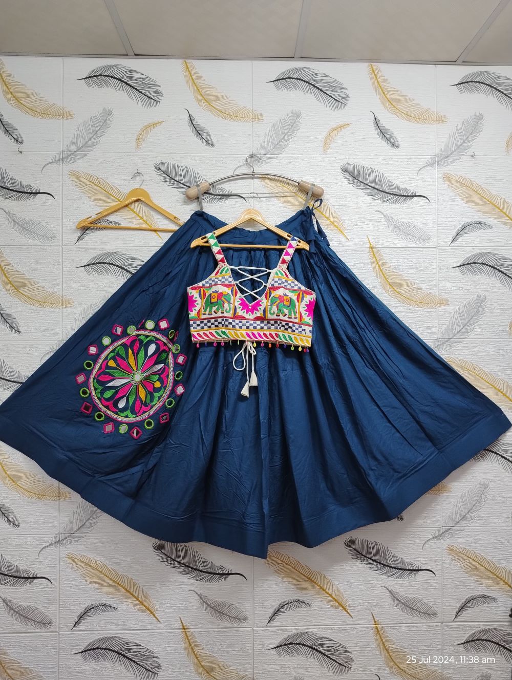 3_205088_NAVY BLUE